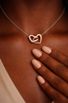 Interlocking Hearts Necklace – Meaningful Gift for Her