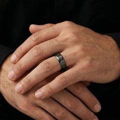 Personalised Engraved Men’s Ring – Custom Name, Date or Message Band (Gift for Him, Boyfriend, Husband)