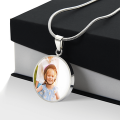 Personalised Photo Circle Necklace with Engraving – Custom Picture Pendant Gift