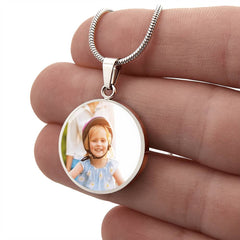 Personalised Photo Circle Necklace with Engraving – Custom Picture Pendant Gift