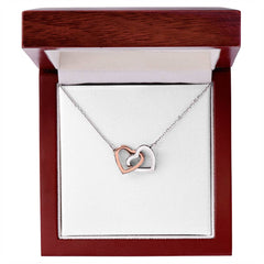 Interlocking Hearts Necklace – Meaningful Gift for Her
