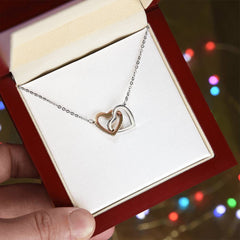 Interlocking Hearts Necklace – Meaningful Gift for Her